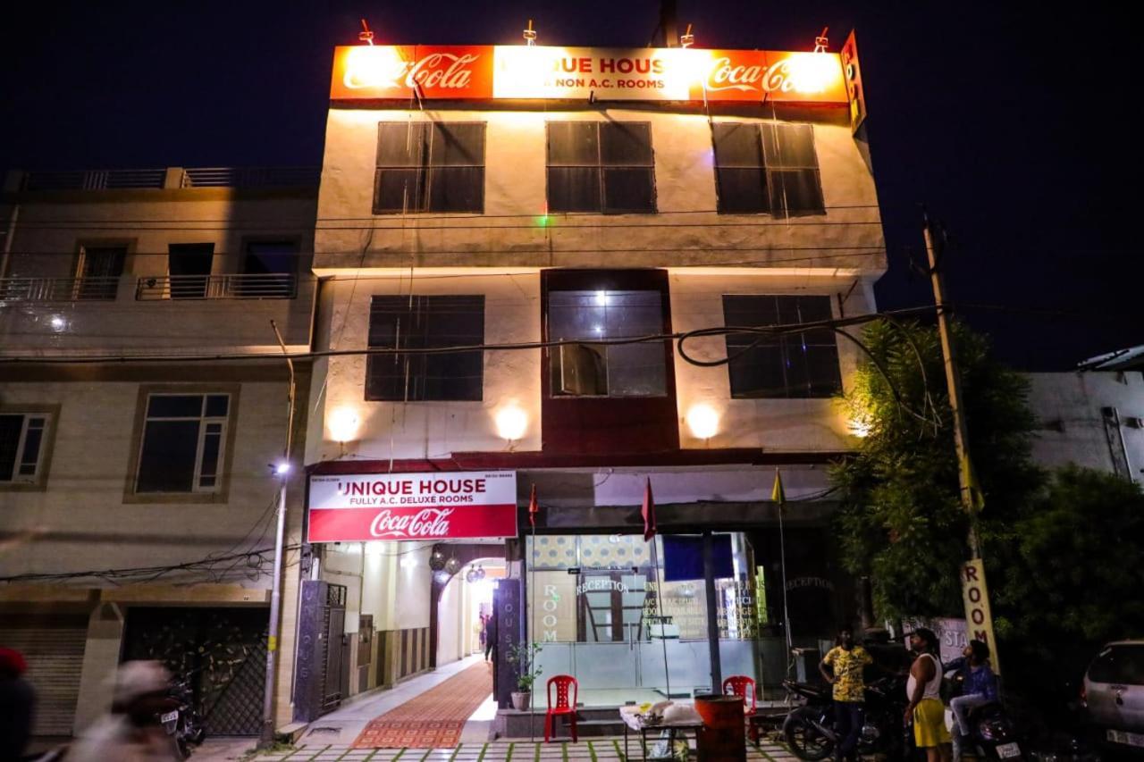 Hotel Unique House Amritsar Exterior photo